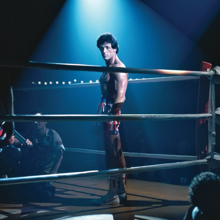 honordetigre's tweet photo. ‘Rocky’ es una de las películas más poderosas que existen.

Pero apuesto que el 90% de ustedes se perdió las lecciones que realmente importan.

He recopilado 10 de ellas que te harán cambiar tu forma de pensar sobre la vida.

Presta atención:🧵 https://t.co/lu792CZgEs