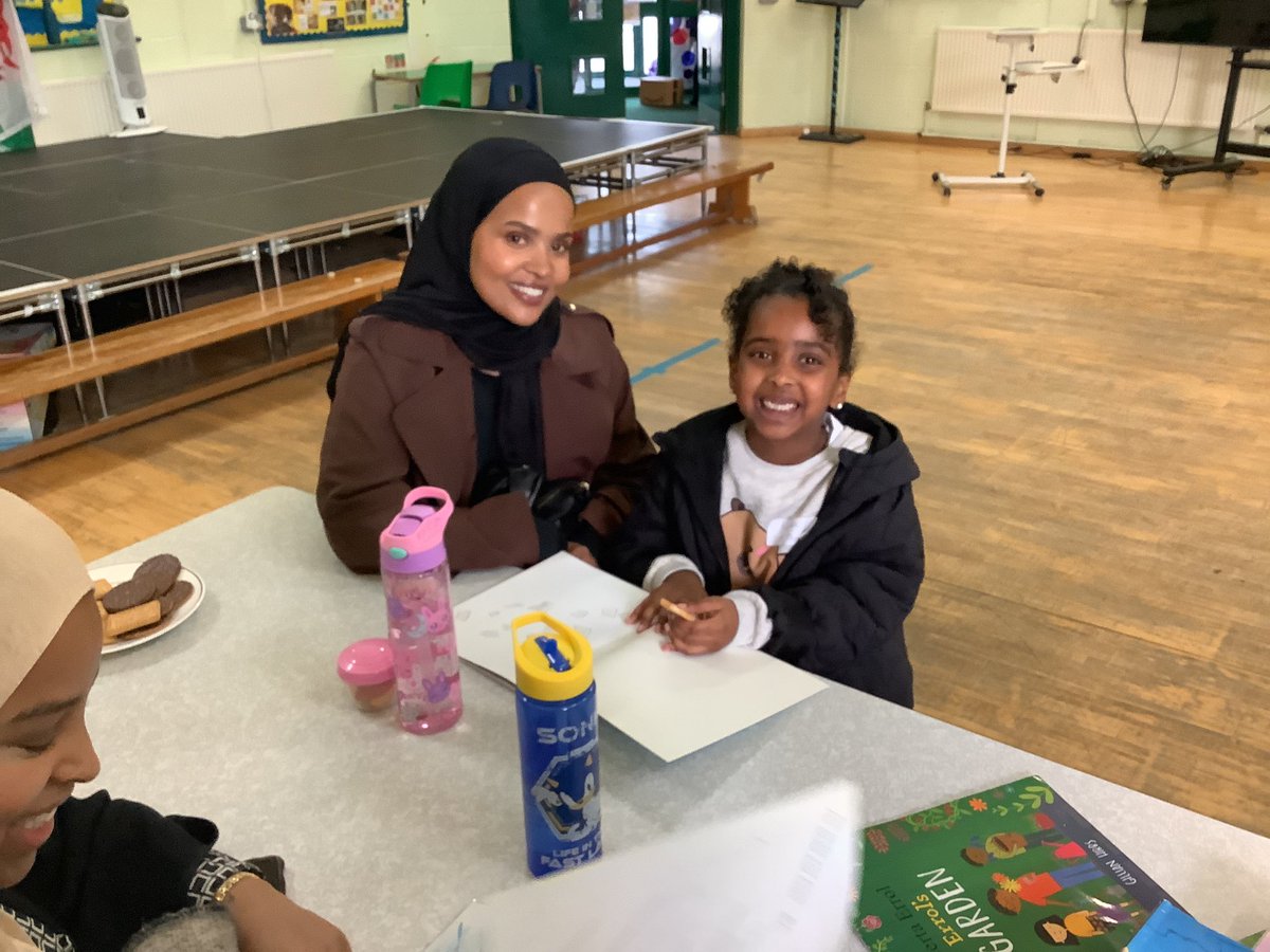 StCuthbertsPrm's tweet image. Another lovely turn out for Acorn Club #WeLoveReading 📚 @CSC_langlitcomm