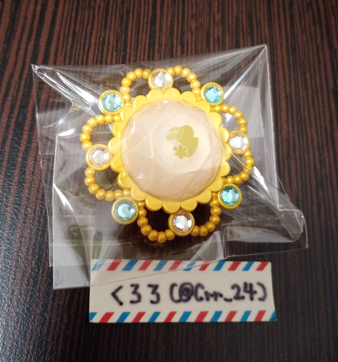 くろろ tweet media