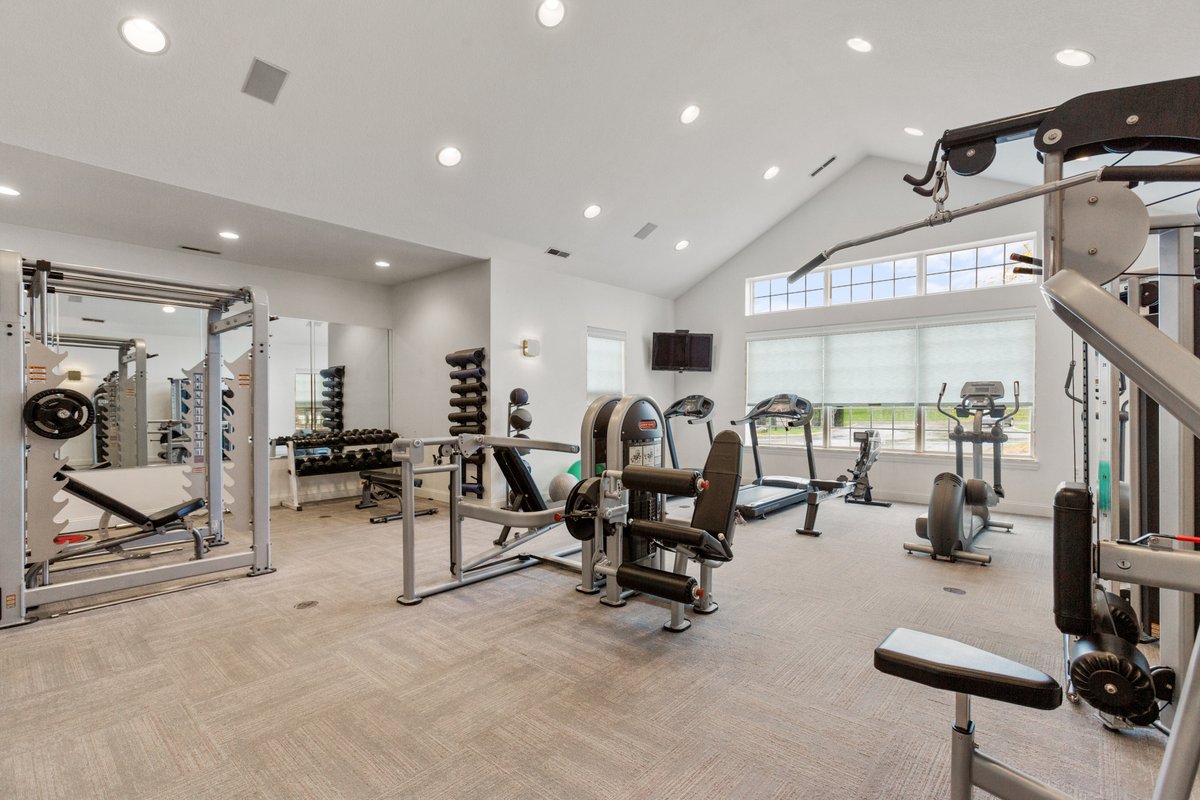 marble_cliff's tweet image. Looking to make some positive changes this year? Visit our fitness center in the community center, available 24 hours a day for our residents!

#IWorkOut #marblecliffcommonsapartments #columbus #ohio #columbusliving #ohioliving #614living #samliving #samfam #lovewhereyoulive...
