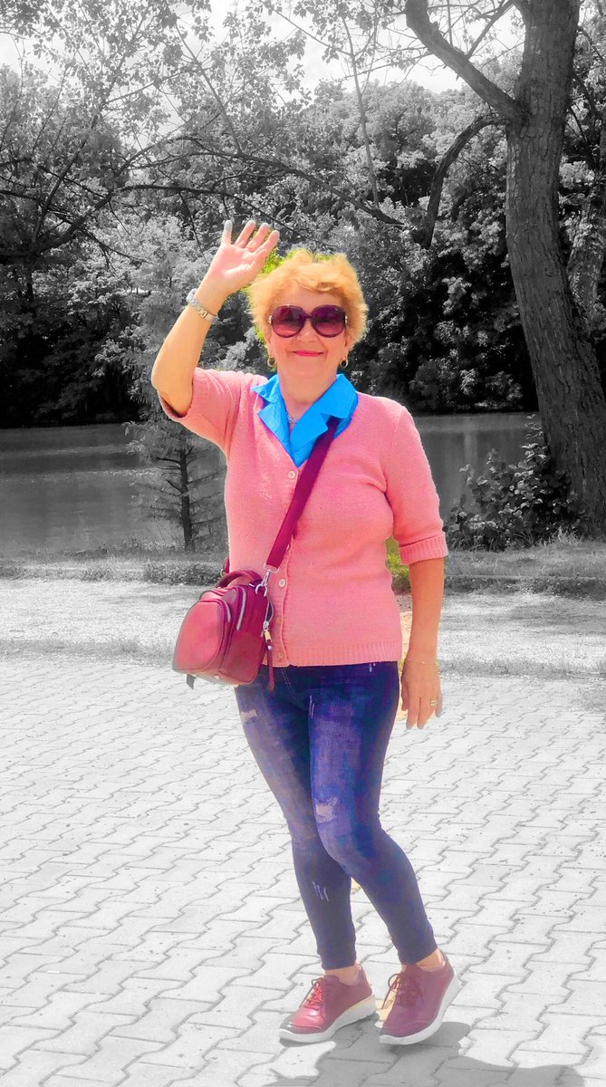 Ioana Gearap tweet media
