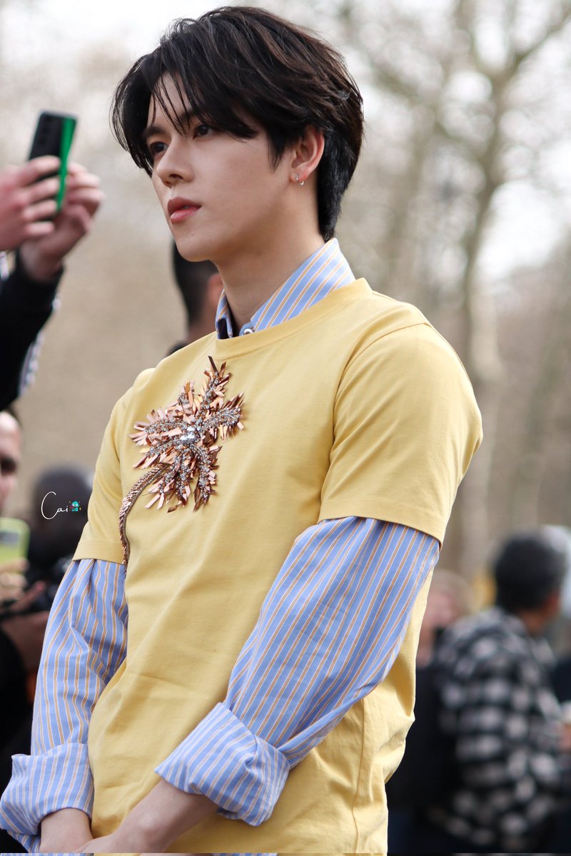 YORCH PARIS FASHION WEEK 
#POWYORCHxRabanne #YORCH_ParisFashionWeek