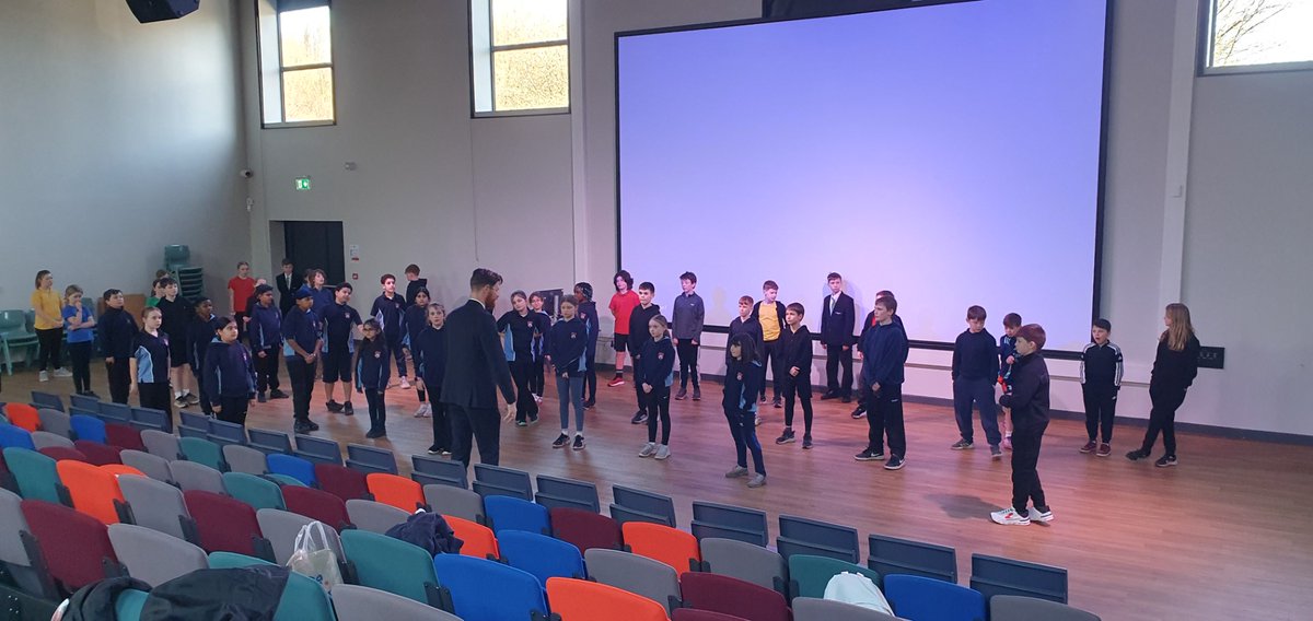 HarewoodCEPrimary tweet media