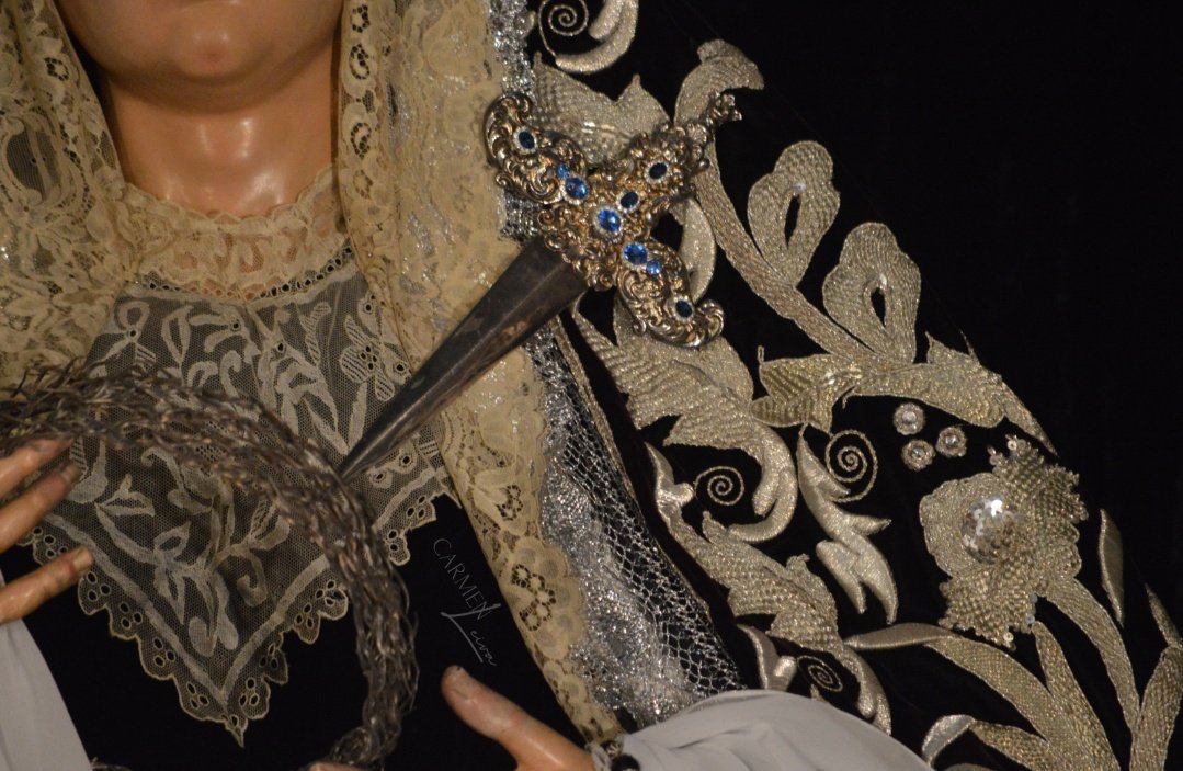devocionprch_'s tweet photo. Nuestra Señora del Mayor Dolor

#cofradíasmlg 
#cofradíasfusionadas 
#mayordolor https://t.co/BAHVFABKbQ