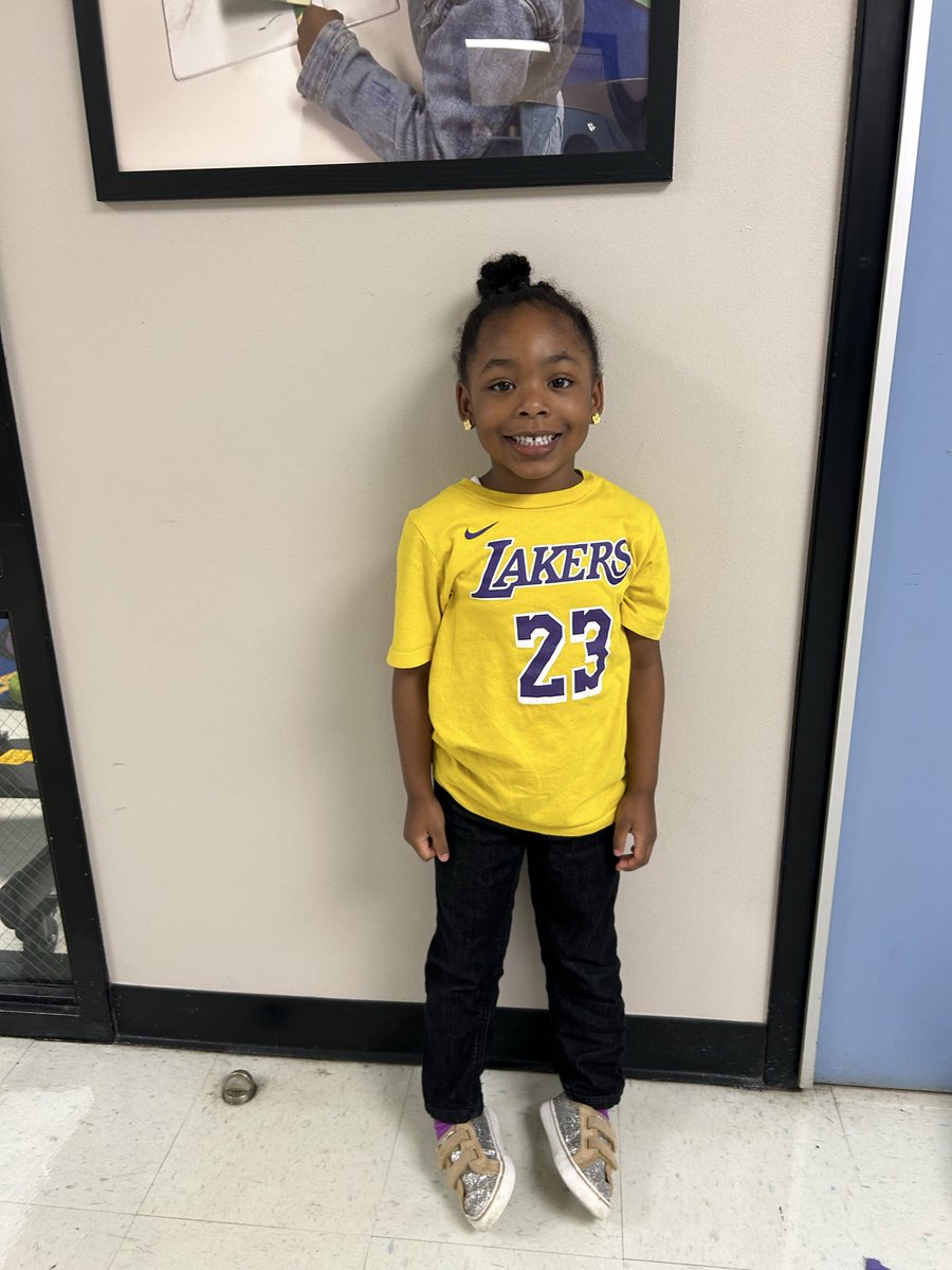 Arica Buckley tweet media