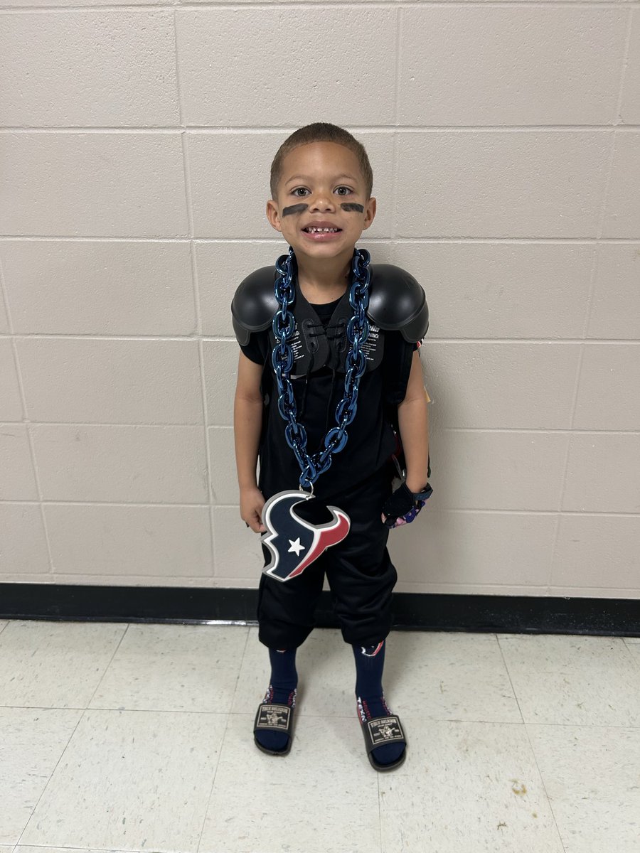 Arica Buckley tweet media