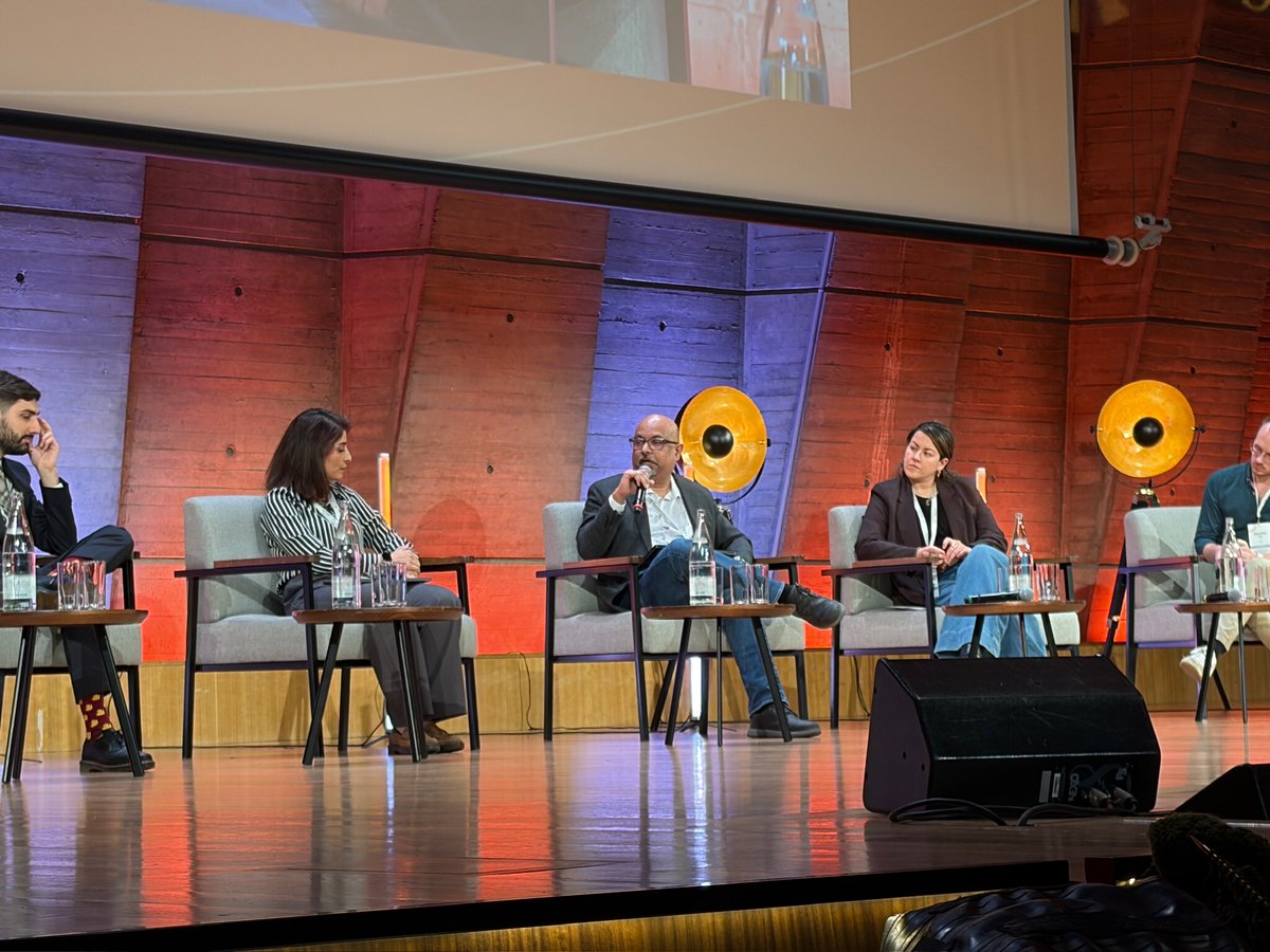 Vector Institute tweet media