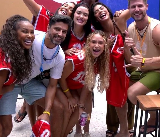 tuittadasarah's tweet photo. Para sempre eles meus favs 🥹❤️ https://t.co/w8ETxcWBNH