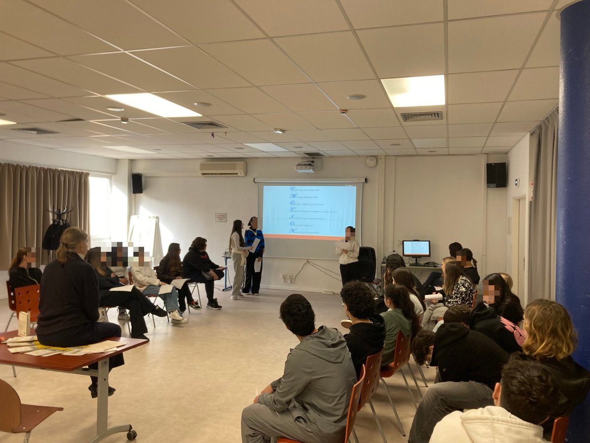 Lycée Régional Parc Saint Jean tweet media