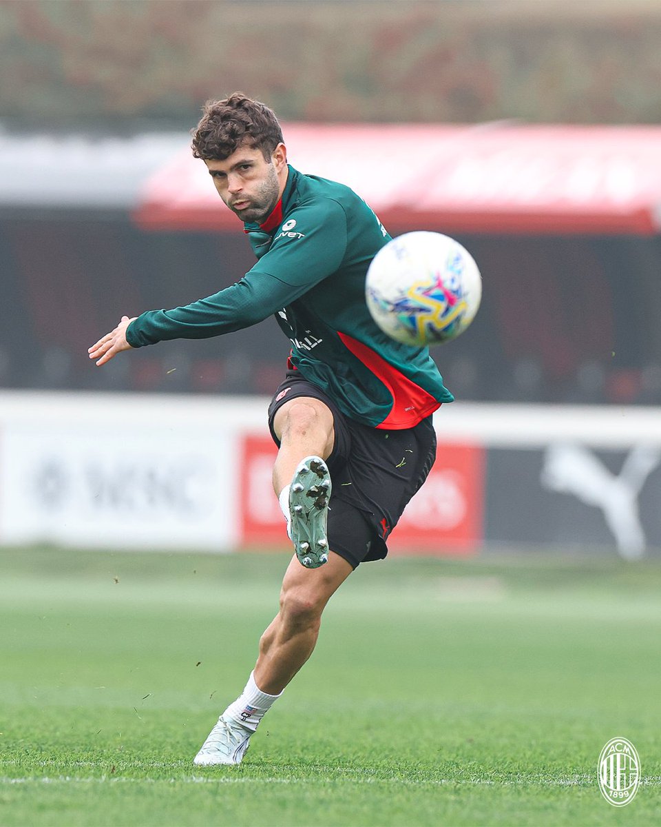 AC Milan tweet media