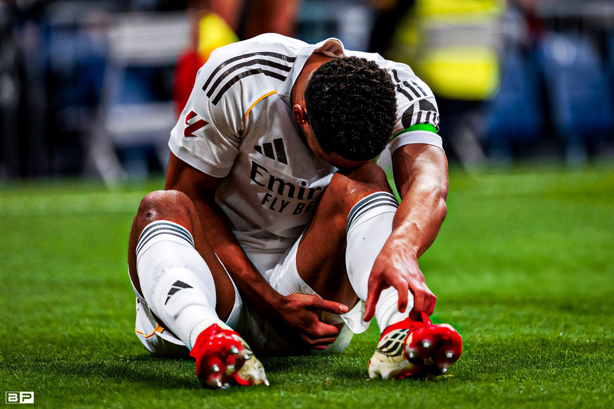 BackPost tweet media