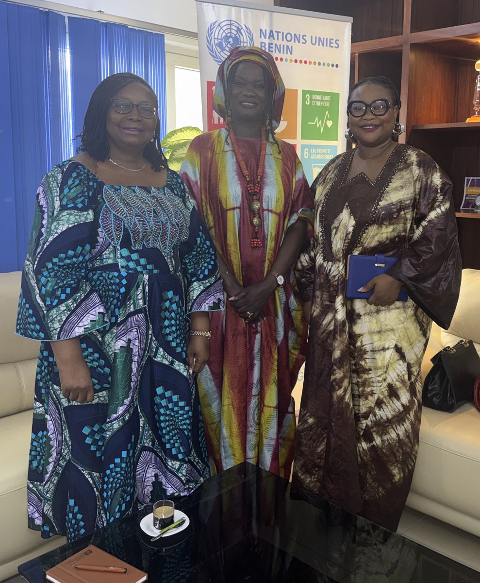 UNBenin's tweet photo. Échanges ce jour entre @aminatousar et les organisatrices du #FILEF 2026, un forum qui rassemblera femmes leaders, entrepreneures & actrices du changement autour du thème :« La Dynamique du Leadership Féminin en Afrique». @UNBenin réaffirme son engagement pour un avenir inclusif. https://t.co/seJeaaqHG2