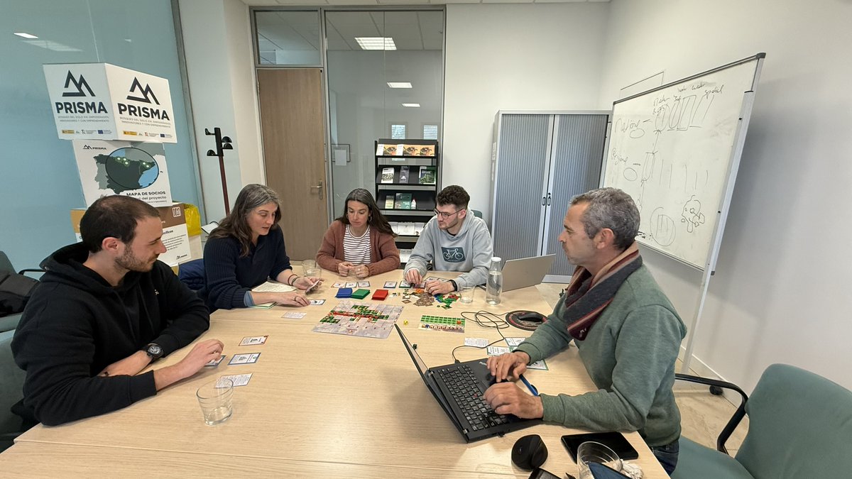 SparkleFireEU's tweet photo. 🔥 Work in progress!
Today we’re pre-testing an early prototype of our serious board game with colleagues from @PauCostaF and @ctforestal 🙌
Learning by playing—boosting awareness on wildfire drivers, behaviour, prevention, and preparedness. 🎲
-
@eu_echo #seriousgames https://t.co/FdJteDN19W