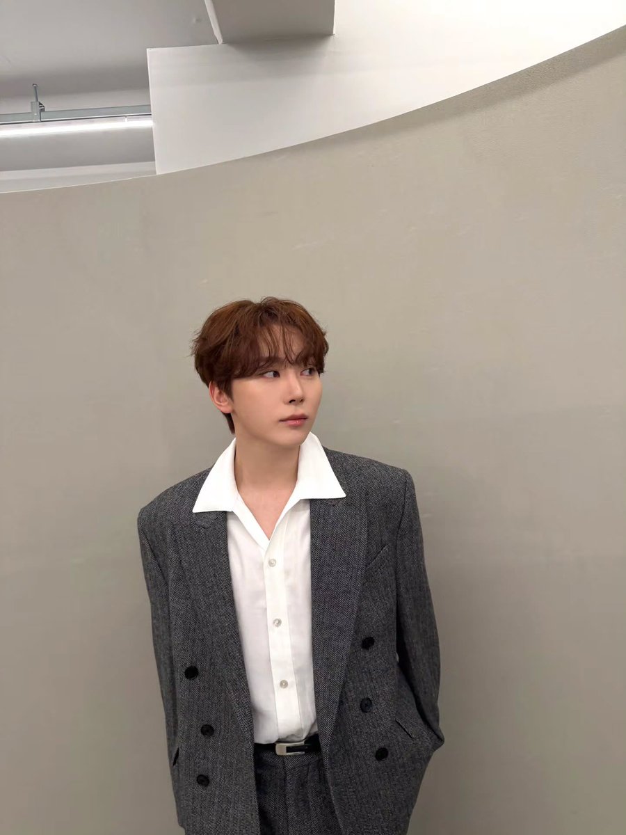 260305 승관 인스타
🩶