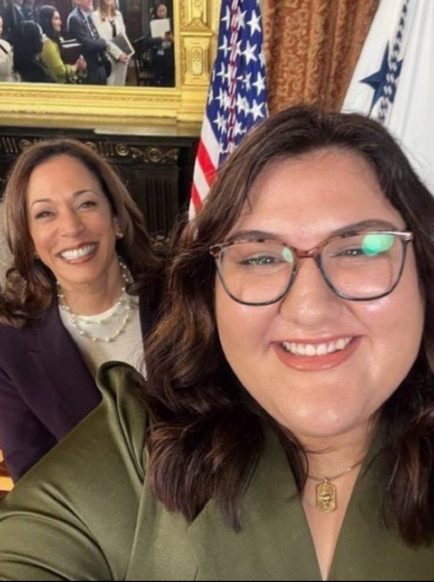 Darkdarling00's tweet image. BREAKING: Democrat activist Olivia Julianna is threatening to go on a hunger strike until USAID is restored.

Thoughts?