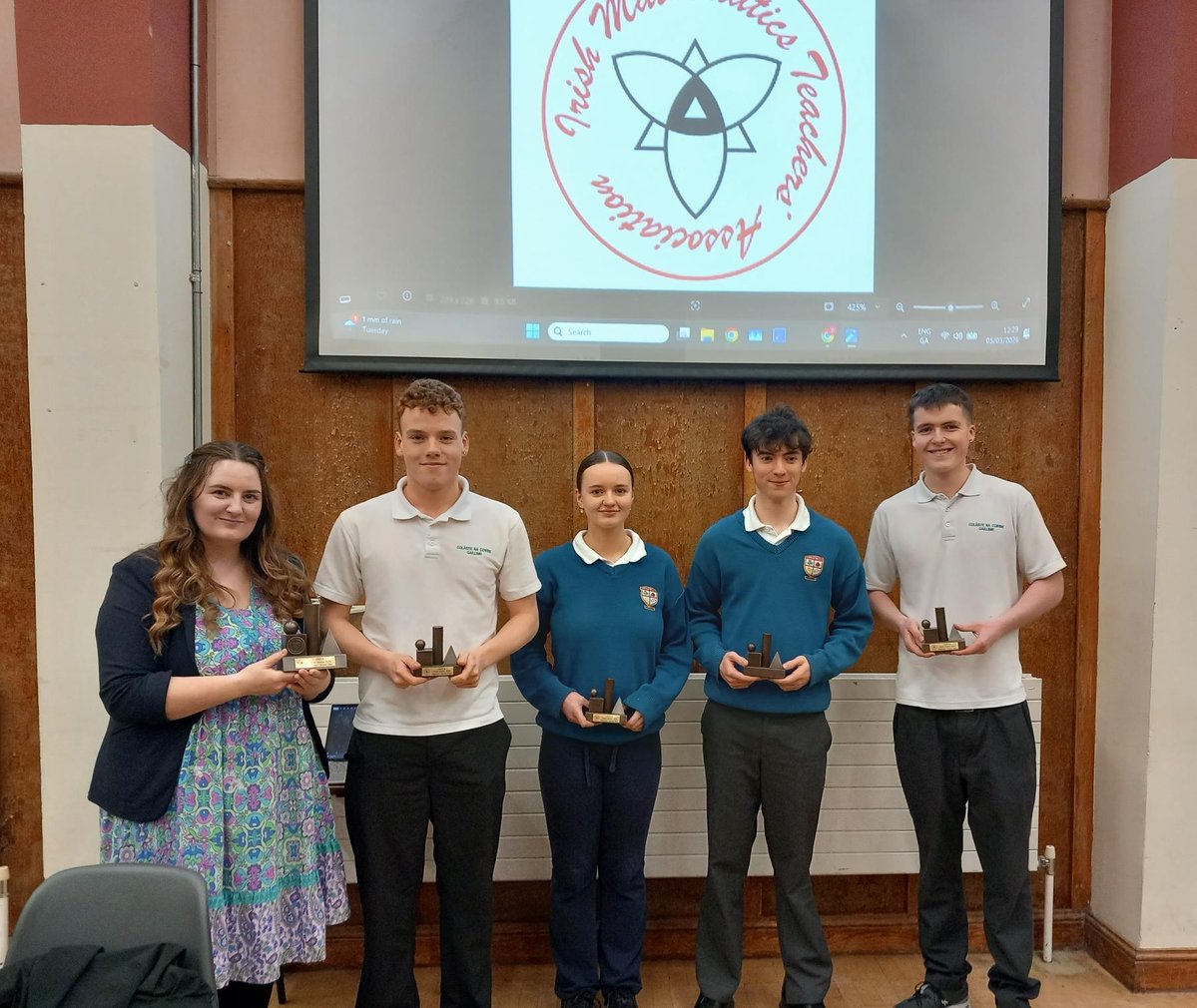 Coláiste na Coiribe tweet media