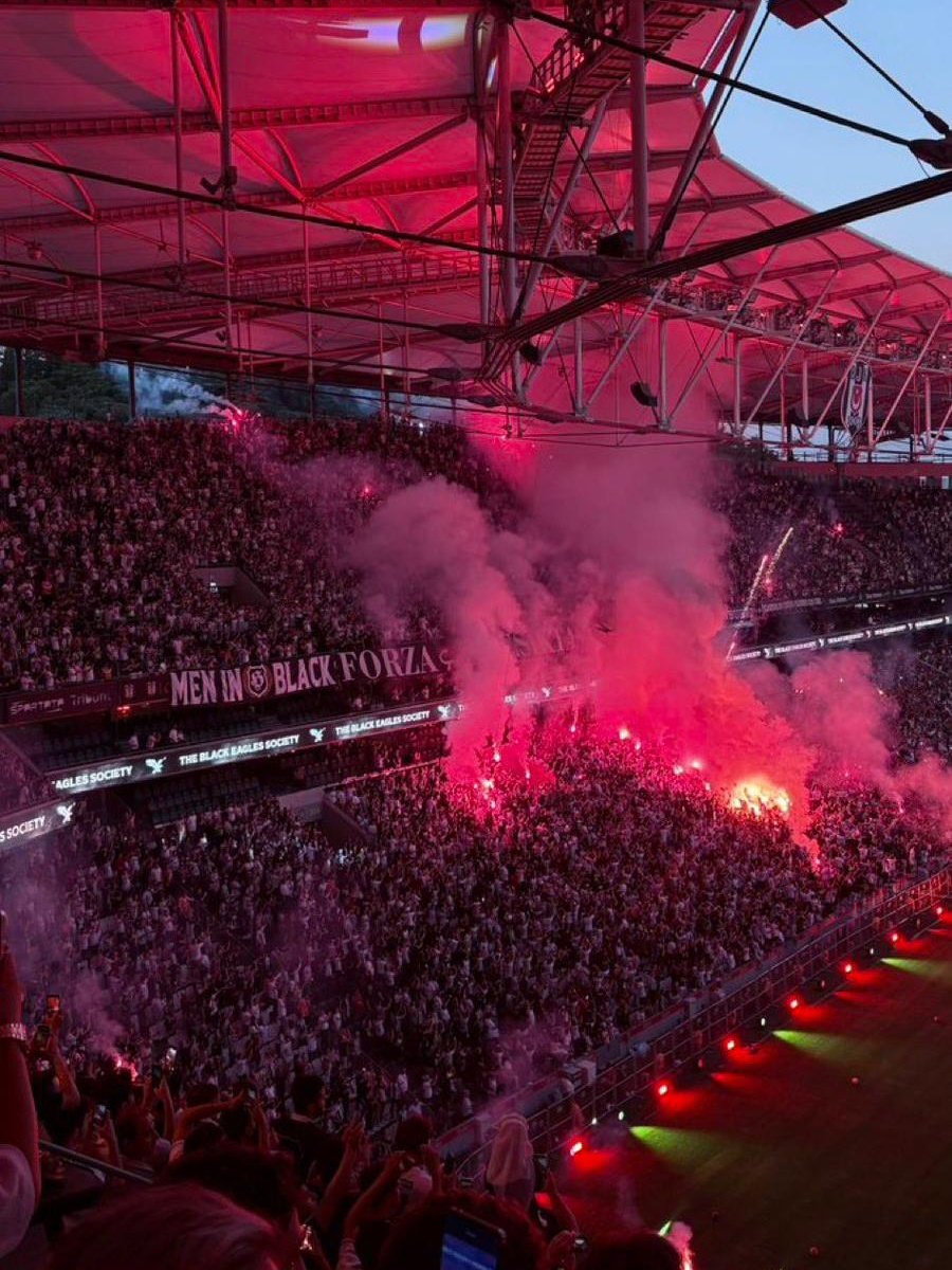 🦅Galatasay maç öncesi Haydi Tüm Beşiktaş hesapları büyüsün
 🦅Beni Takip et geri dönüyorum Bu tweeti FAV'la, RT’le Yorumlayan ve beğenenleri takip et 🦅
 Takip edenleri geri takip et🦅