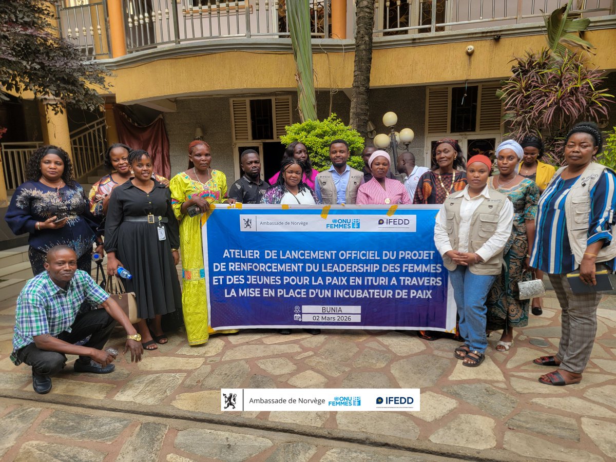 ifedd_rdc's tweet photo. 🎯En Ituri, IFEDD a lancé officiellement à Bunia ce 3 mars le un projet « Renforcement du leadership des femmes et des jeunes pour la Paix en Ituri à travers la mise en place d’un incubateur de Paix ».

↪️ https://t.co/qI2f21REP0
#Ituri #RDC #FemmesPaixSecurite #Jeunesse  #IFEDD https://t.co/cR5GIvaH4f