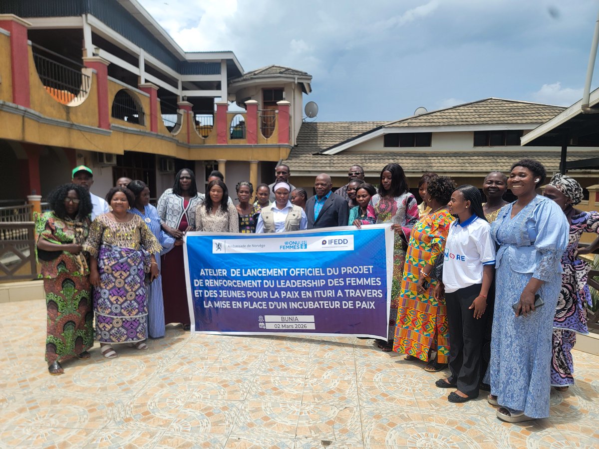 ifedd_rdc's tweet photo. 🎯En Ituri, IFEDD a lancé officiellement à Bunia ce 3 mars le un projet « Renforcement du leadership des femmes et des jeunes pour la Paix en Ituri à travers la mise en place d’un incubateur de Paix ».

↪️ https://t.co/qI2f21REP0
#Ituri #RDC #FemmesPaixSecurite #Jeunesse  #IFEDD https://t.co/cR5GIvaH4f