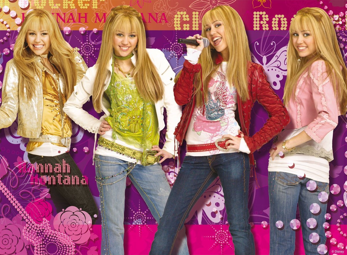 HannahWorlddd's tweet image. Miley did not come to play with the Season 2 Hannah fits