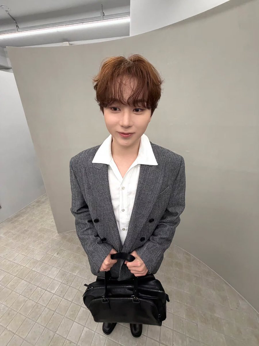 영이!! tweet media