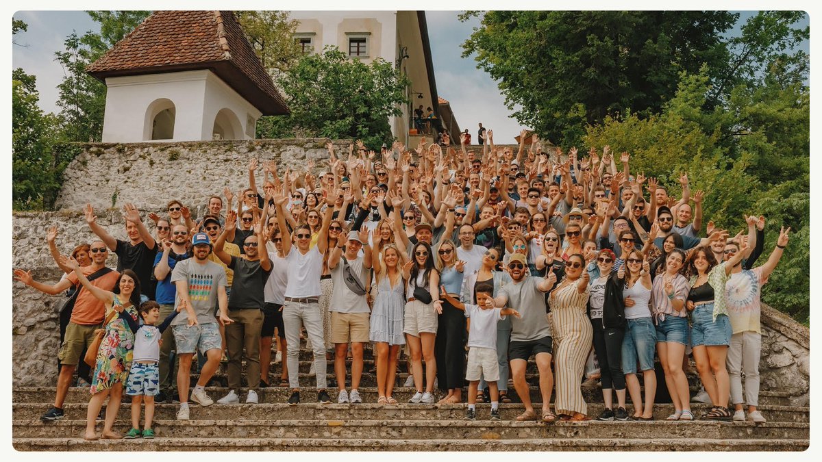 Cursor Community Slovenia tweet media