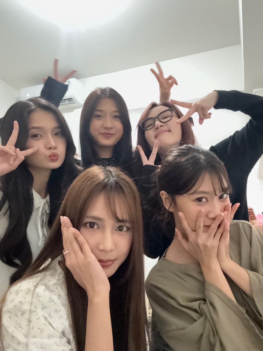 thank you vcnya hari iniii, tadi bukber juga💗🤏🏻