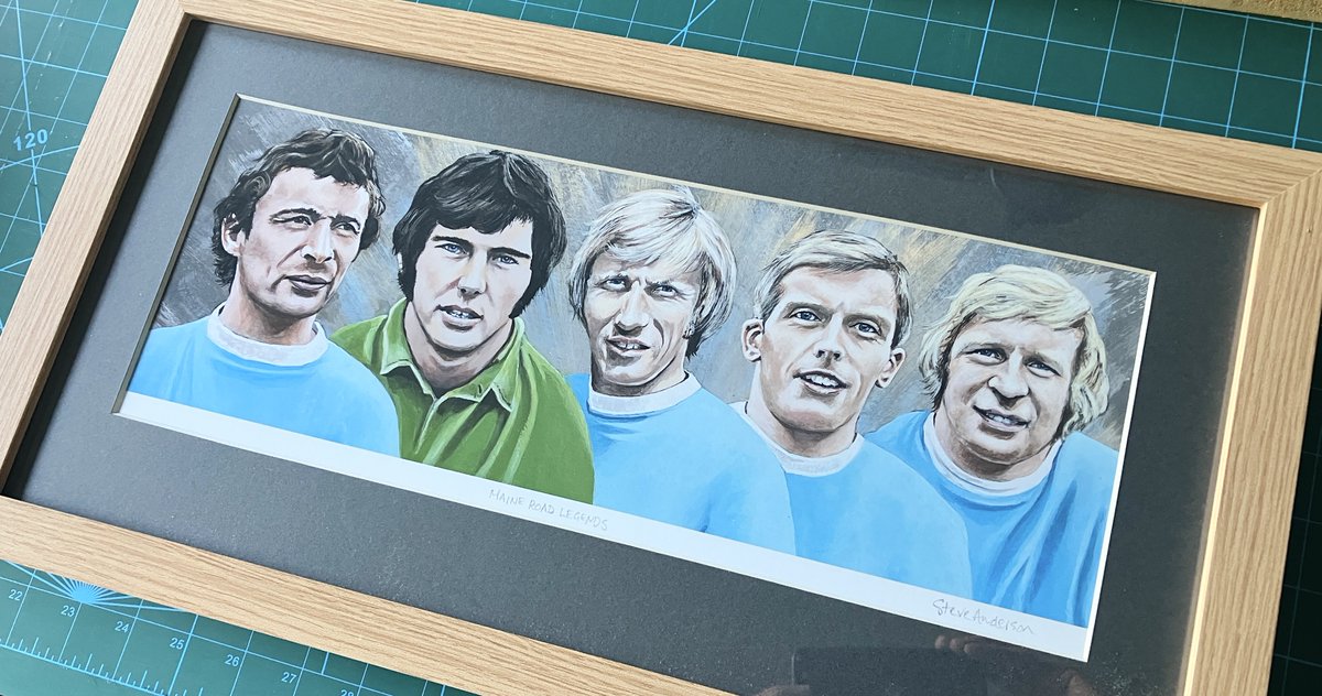 SteveAndArt's tweet photo. The era when football players stayed at one club for years and became part of the fabric of the club. Portraits of #ManCity legends Summerbee, Corrigan, Bell, Oakes and Lee. Perfect memory of the bygone days. #footballart #footballgifts #MaineRoad  #colinbell #Sixties https://t.co/Q84ELUmQPX