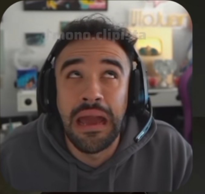julioo tweet media