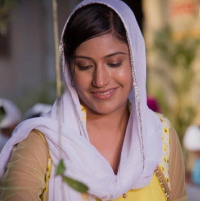 please everyone knows who the iconic naagins were and being a Naagin isn’t everything Both of them were already famous from Qubool Ha ekta always picks actors from Gul’s shows because they’re already loved and sorry but I’ll never forgive her for bringing this bheja bhekari 😭😭