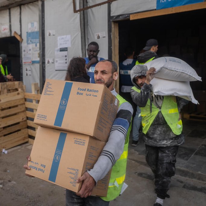 Cindy McCain tweet media