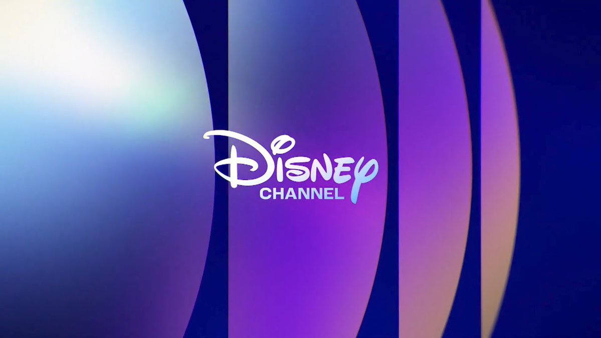 ⚠️ÚLTIMA HORA⚠️

Disney Channel prepara su regreso a España 📺

El actual canal Disney Jr. se transformaría en Disney Channel

Habría una franja preescolar con programación dedicada a Disney Jr. mientras el resto de horas se orientarían a un público familiar y juvenil.