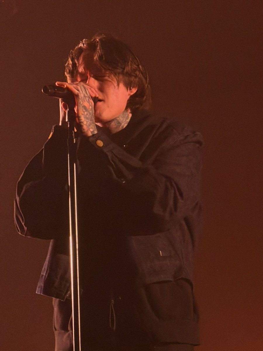The hair… ❤️❤️❤️