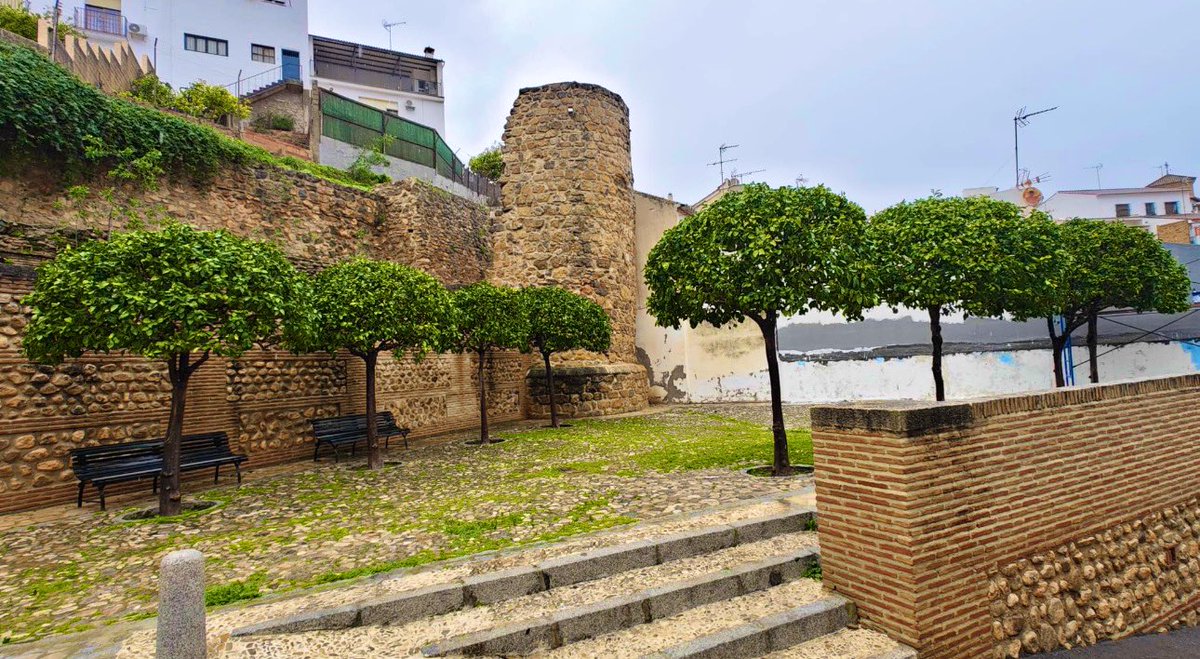 ATiendeQ tweet media