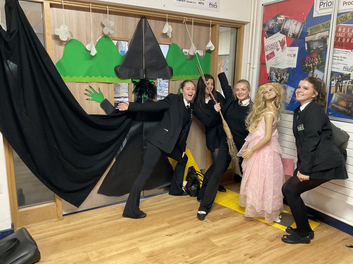 Penwortham Priory tweet media