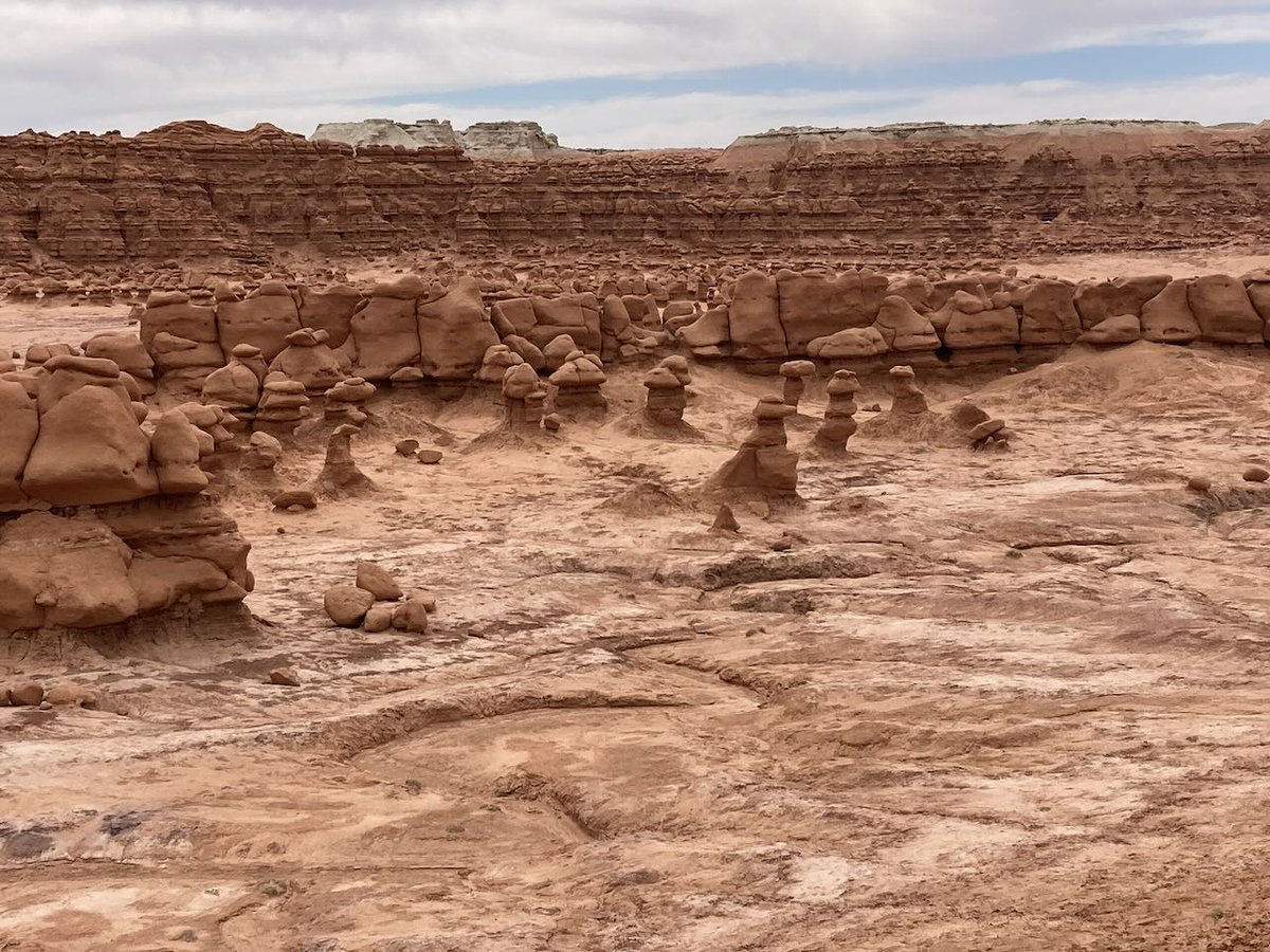 timfritschel's tweet image. Utah's Goblin Valley State Park.

#DailyPictureTheme #Valley