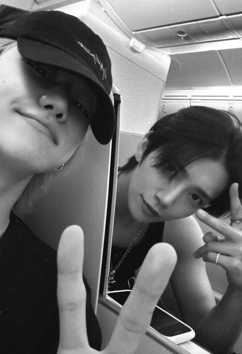 aną⋆🦌 tweet media