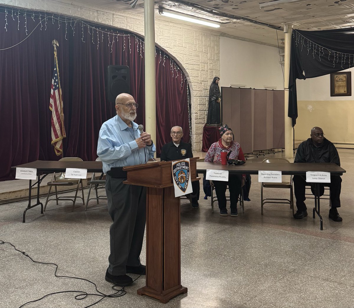 NYPD 76th Precinct tweet media