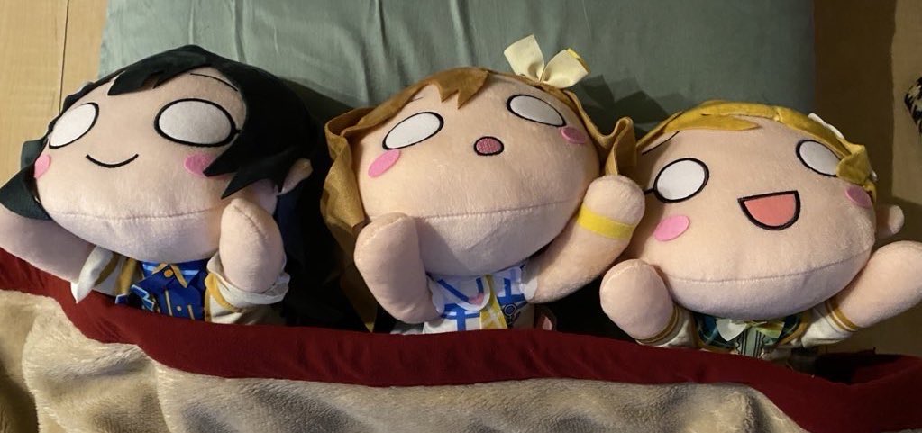 そろそろ寝ます。
🎙️「おやすみ🌙なさい」
🌼「おやすみ😘なさいずらぁ777
🍚「おやすみ⭐なさい」
#寝そべりタイム