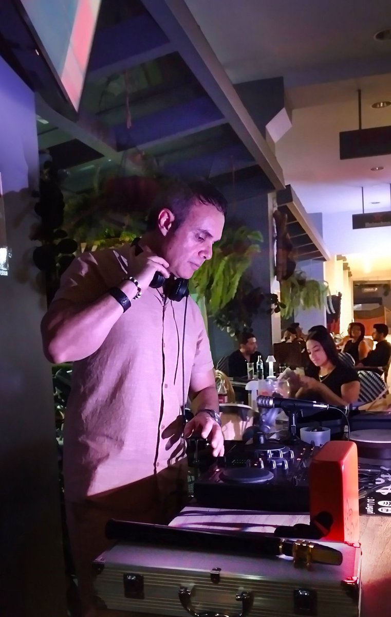 DJ Lugari tweet media