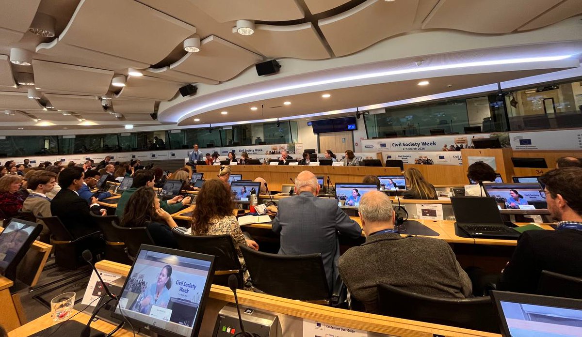 Òmnium Cultural International tweet media