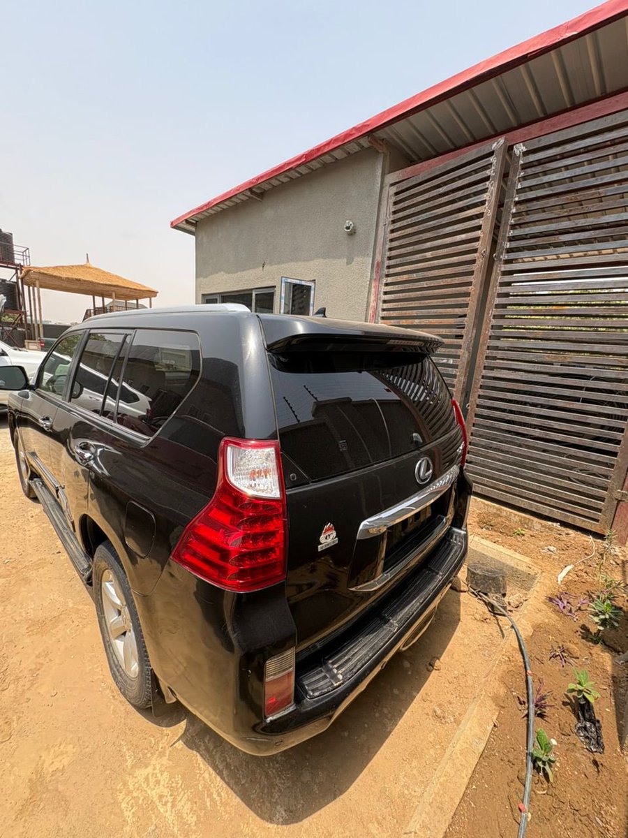 AimrahimC's tweet photo. 2012 GX460 Available for 22M 
📍Àbj
📞 08032926476 https://t.co/5nzQ93emTJ