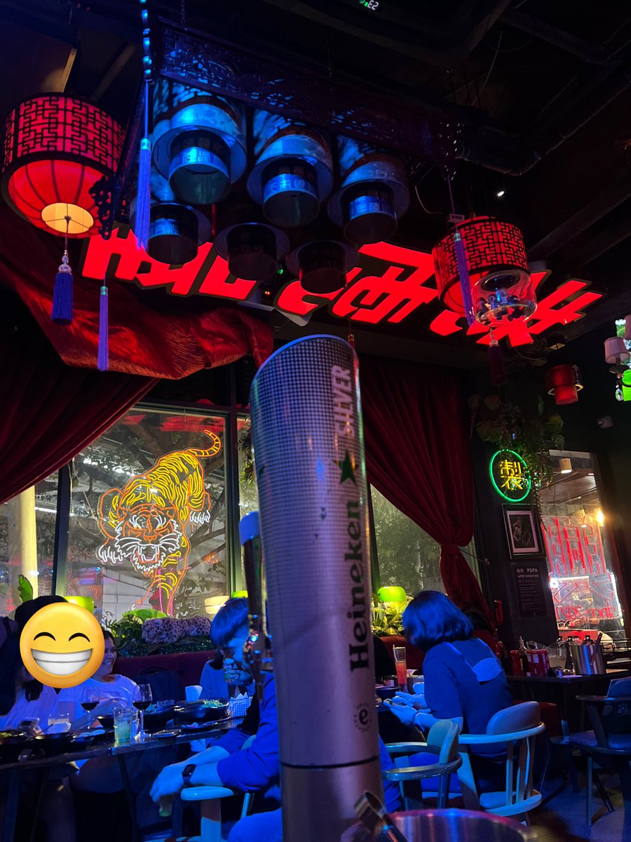 หาเพื่อนกินเบียร์ครับวันนี้ 😁🍻
#อารีย์ #กทมนัดเย็ด #นัดเย็ดกทม #fwbกทม