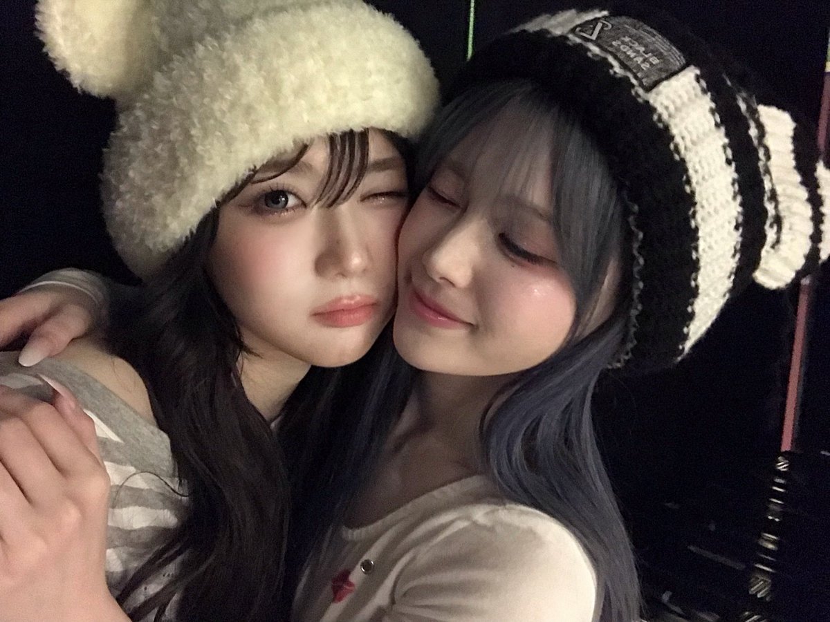 mayu_nez's tweet photo. 260305 #마유 코스모룸
🐇: (^っ•ω•)っ •ω•っ^ )♡ https://t.co/QFEWZ6Hjgy