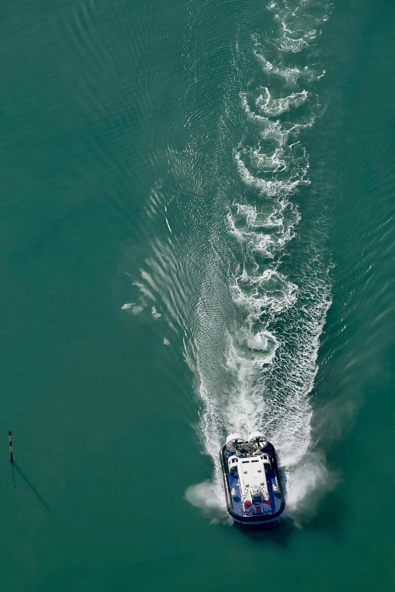 Hovertravelltd tweet media