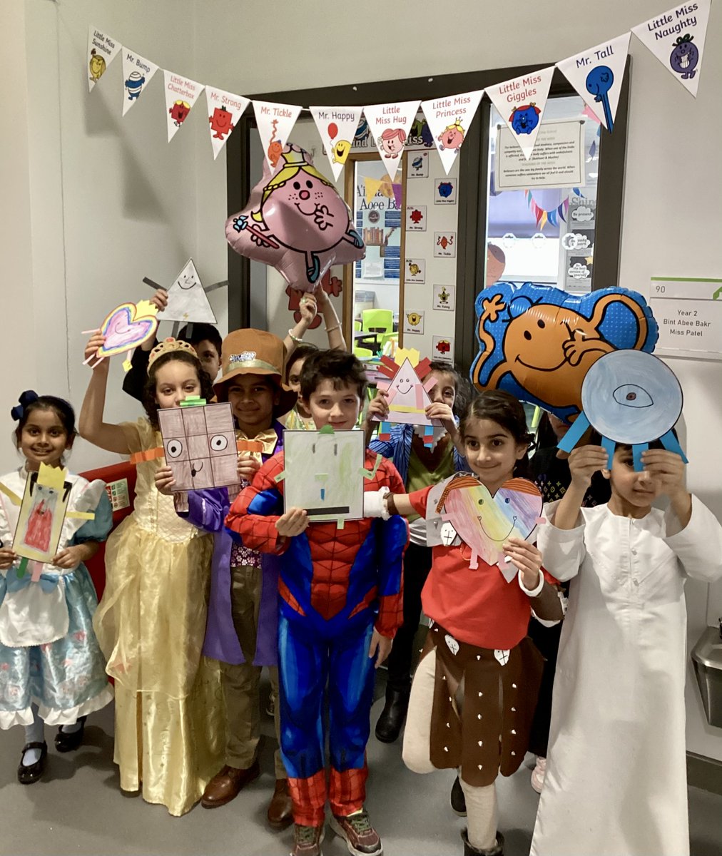 olive__preston's tweet photo. Year 2 had a fabulous World Book Day! #LoveReading #BringingLearningToLife #Inspired #BuddingAuthors #CharacterDescriptions #BookReviews #BuddyReading #Vocabulary #Creativity #Ambition #WeAreSTAR https://t.co/MCC9pEzCLb