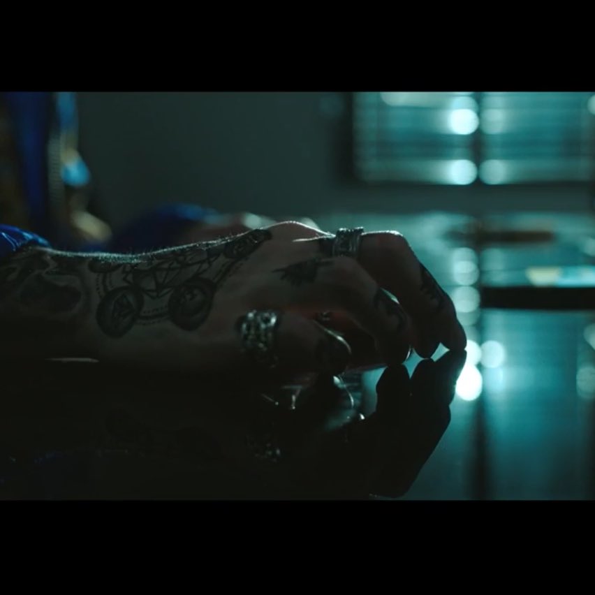 nana 🐈‍⬛ tweet media