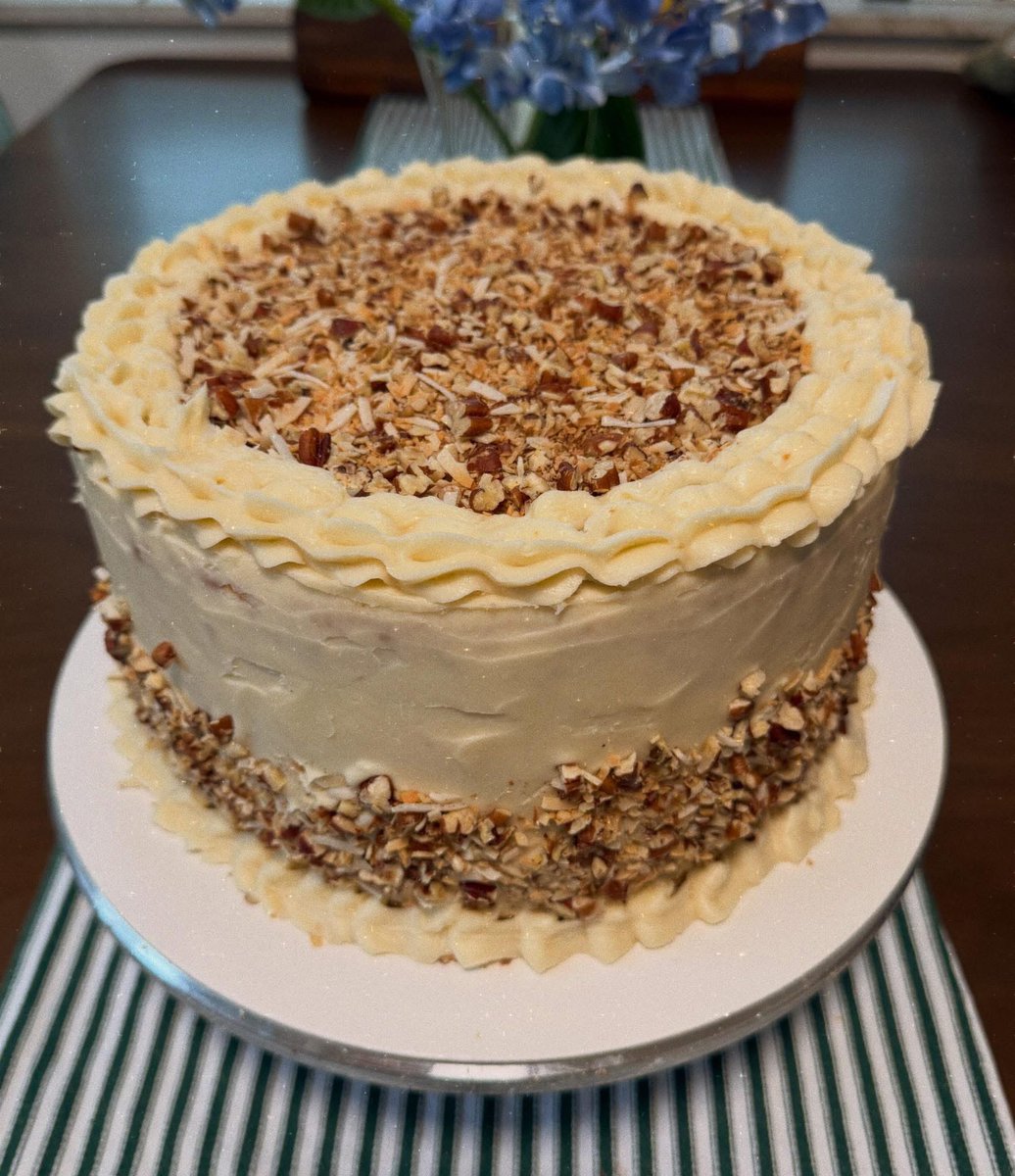 The Smiling Moose tweet media