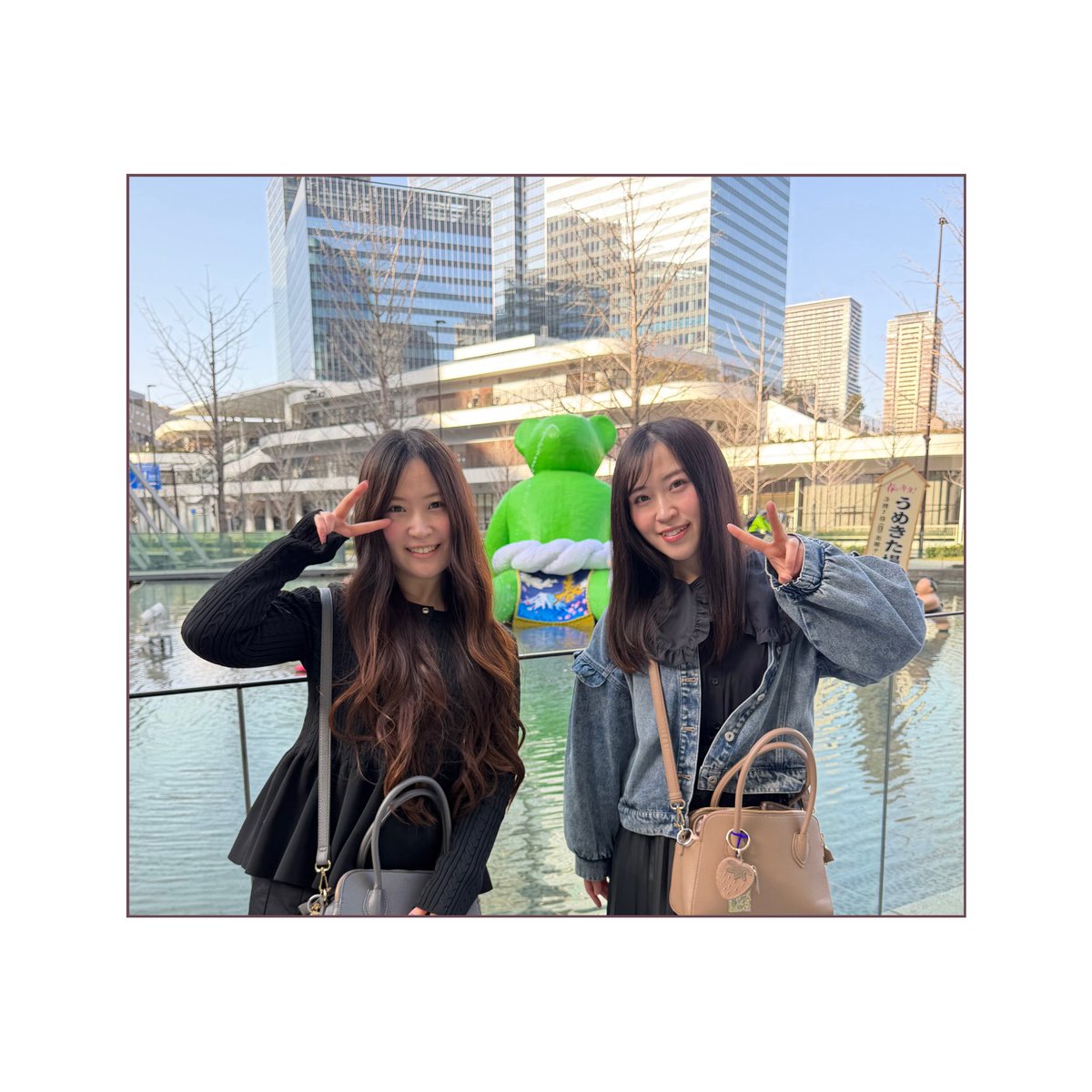 shochan_twins's tweet photo. ⑅
うめきた場所🩷🤍💜
.
もちろんチケットは取れなかったけど（笑）様子を見に行ってきました。。
.
楽しかった！
.
オリジナルノベルティもgetしたよ◎◎ https://t.co/zyx5G2rdq6