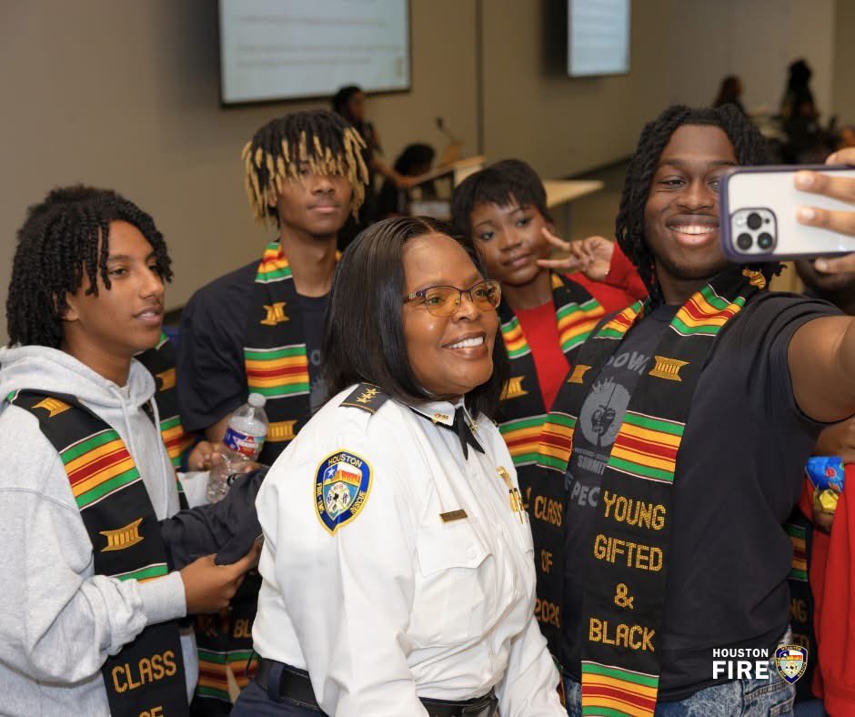 Houston Fire Dept tweet media